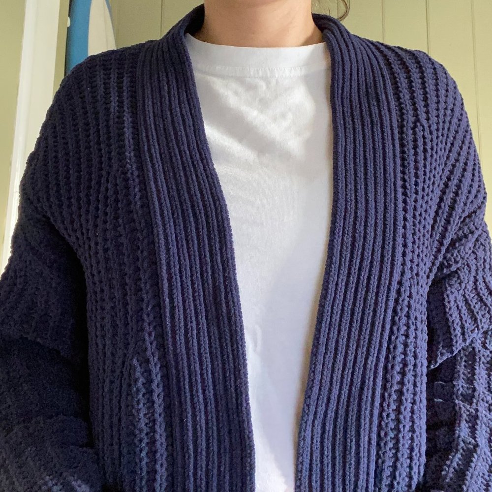 LAST DAY!  LILY LOVES Size medium (fits 8-12) Navy Blue Heavy ribbed Cardigan - Picture 5 of 9